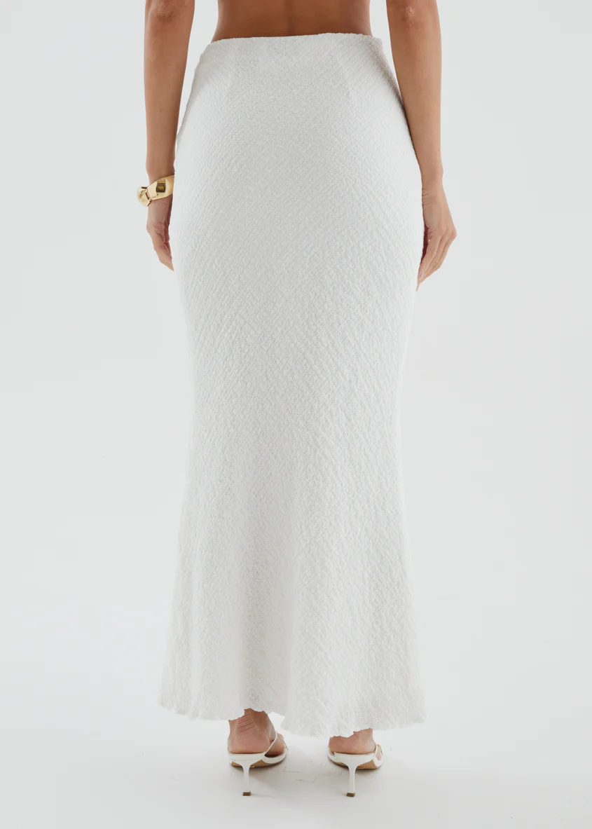 Alessiya Set - White - Image 14