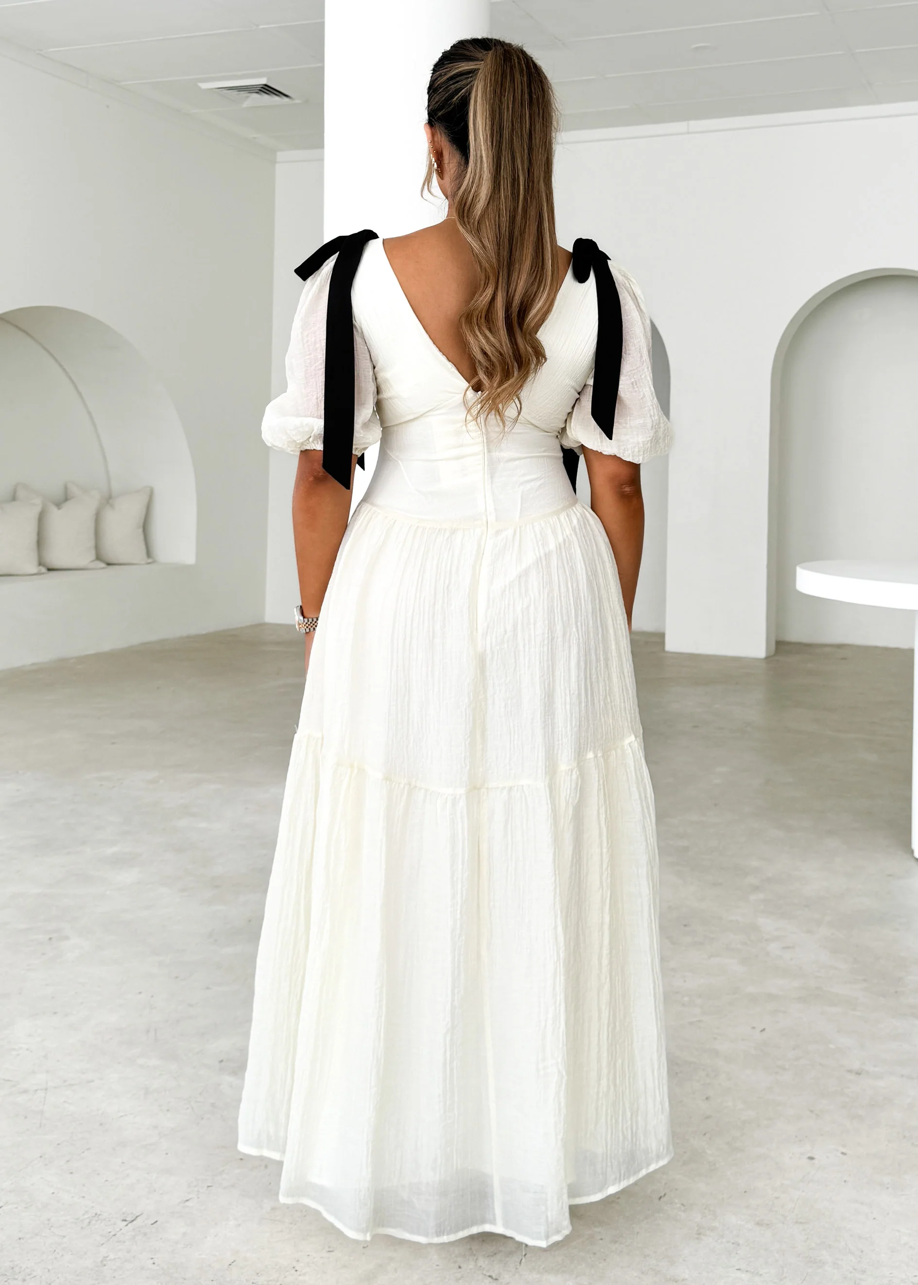 Alias Maxi Dress - Cream - Image 5