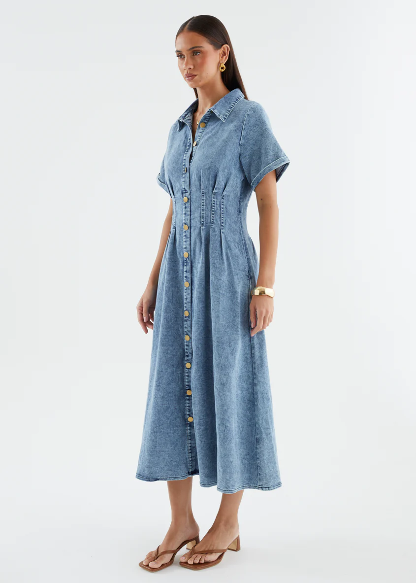 Annika Denim Midi Dress - Washed Blue - Image 9