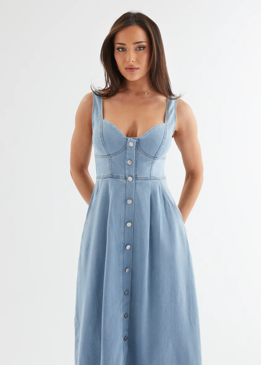 Deja Denim Midi Dress - Light Blue - Image 2
