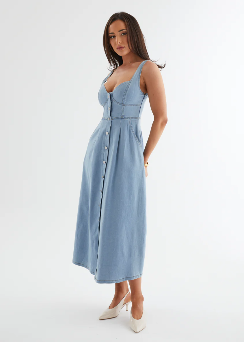 Deja Denim Midi Dress - Light Blue - Image 6