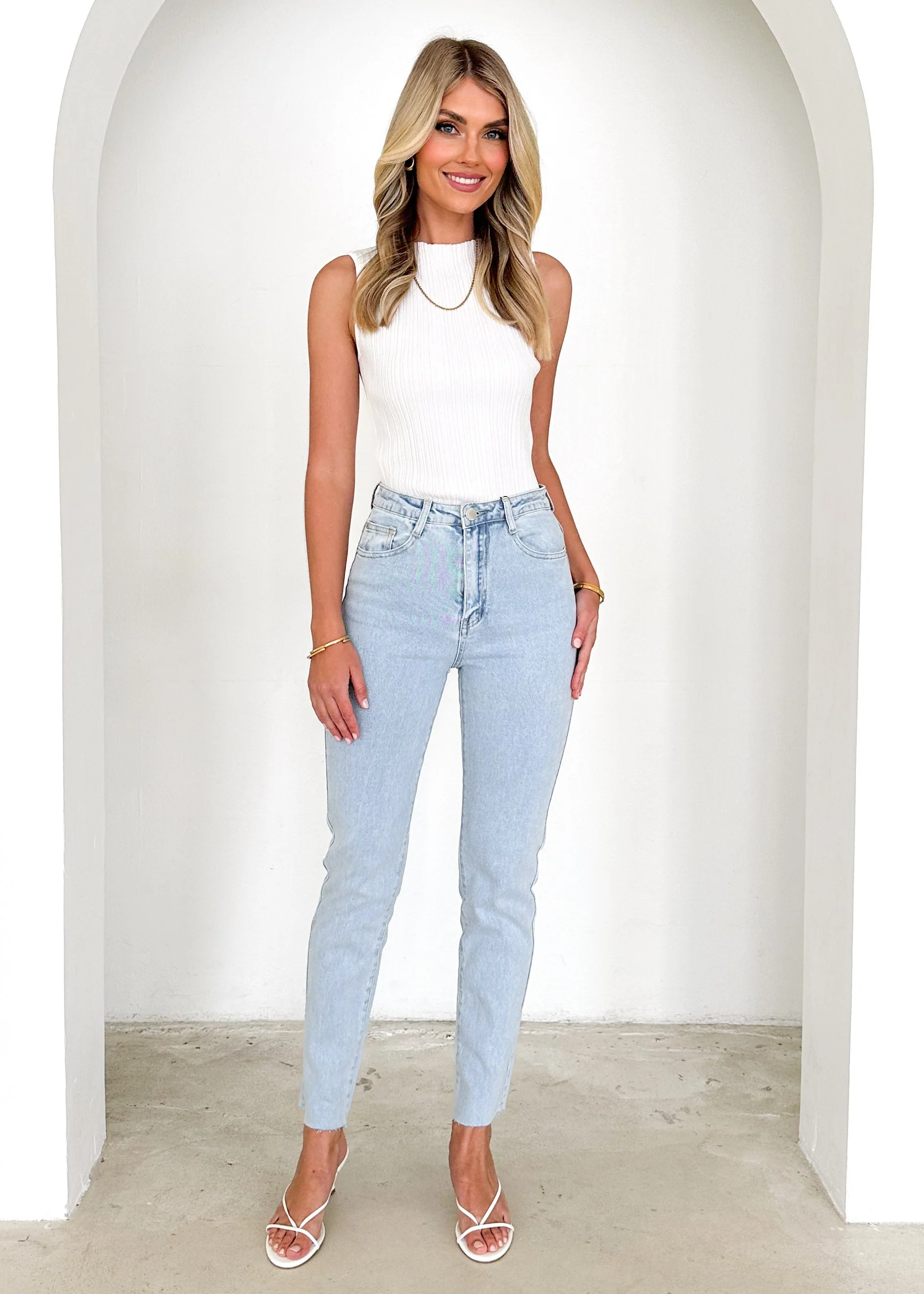 Lumen Stretch Jeans - Light Blue - Image 3