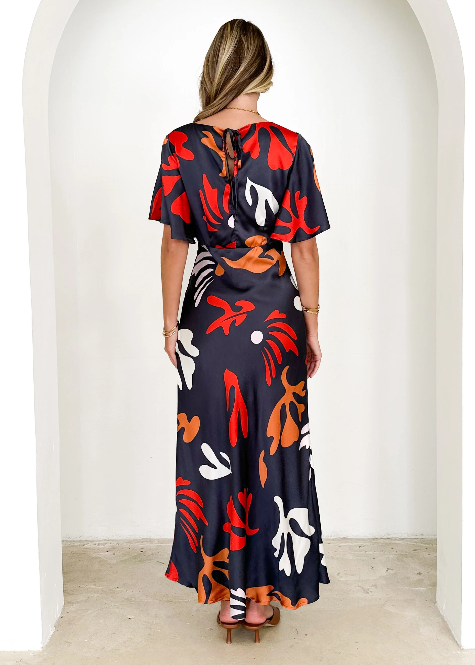 Mintoe Maxi Dress - Slate Abstract - Image 11