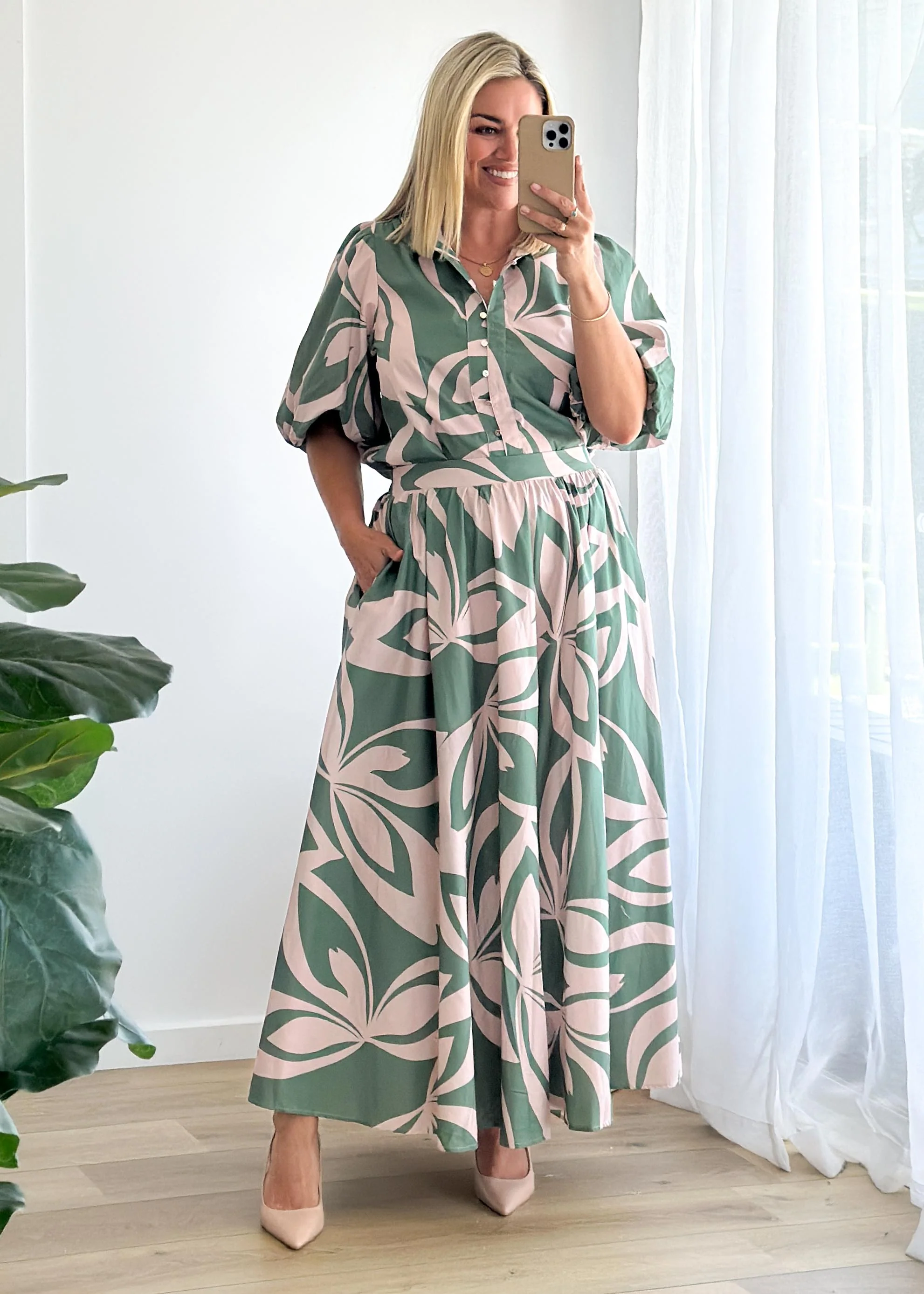 Simone Blouse - Fern Abstract - Image 2