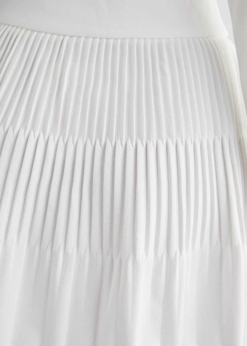 Sunbeam Set - Off White - Image 12